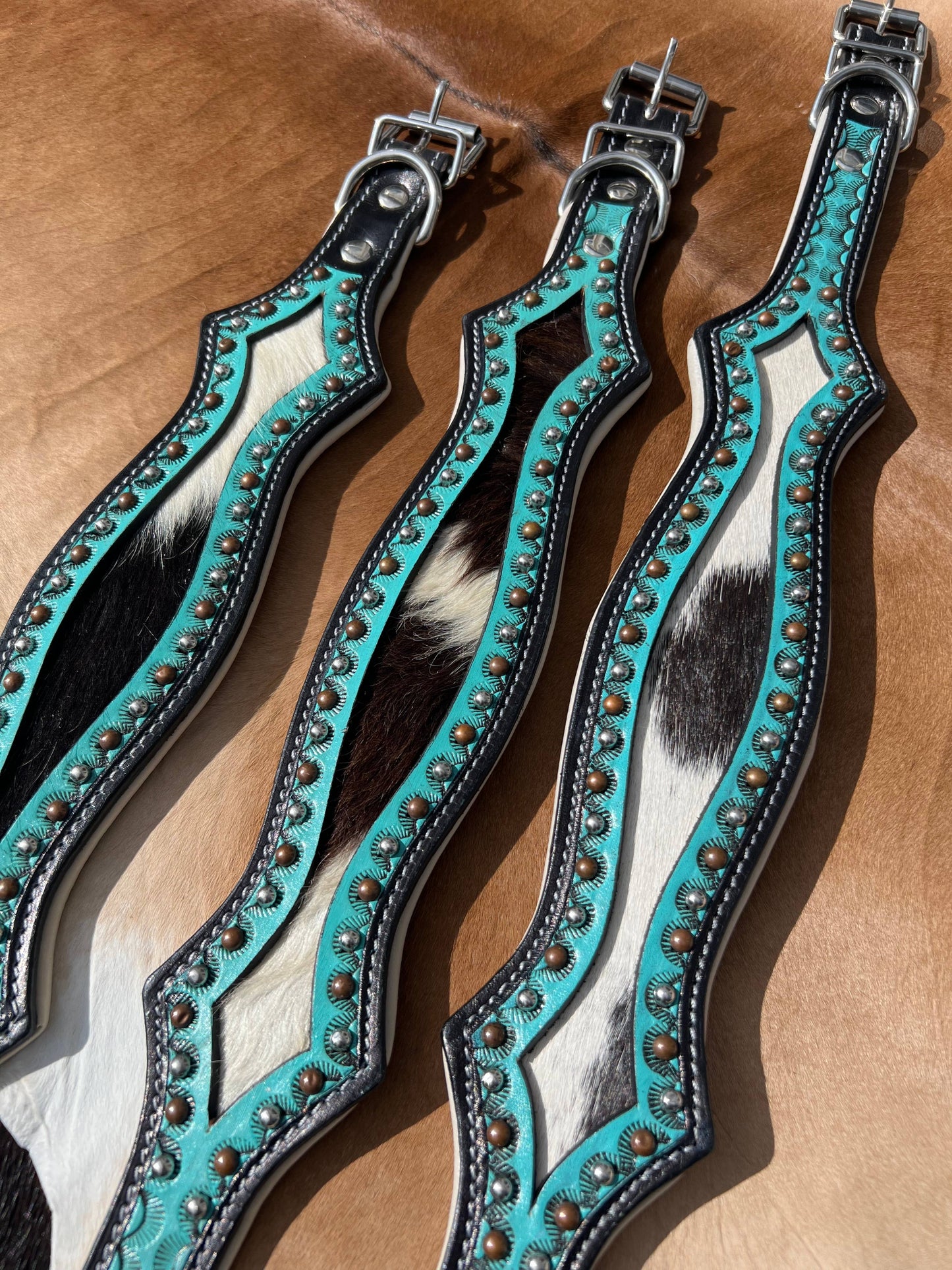 Western Hair On Cowhide Scalloped Turquoise Dog Collar: Small