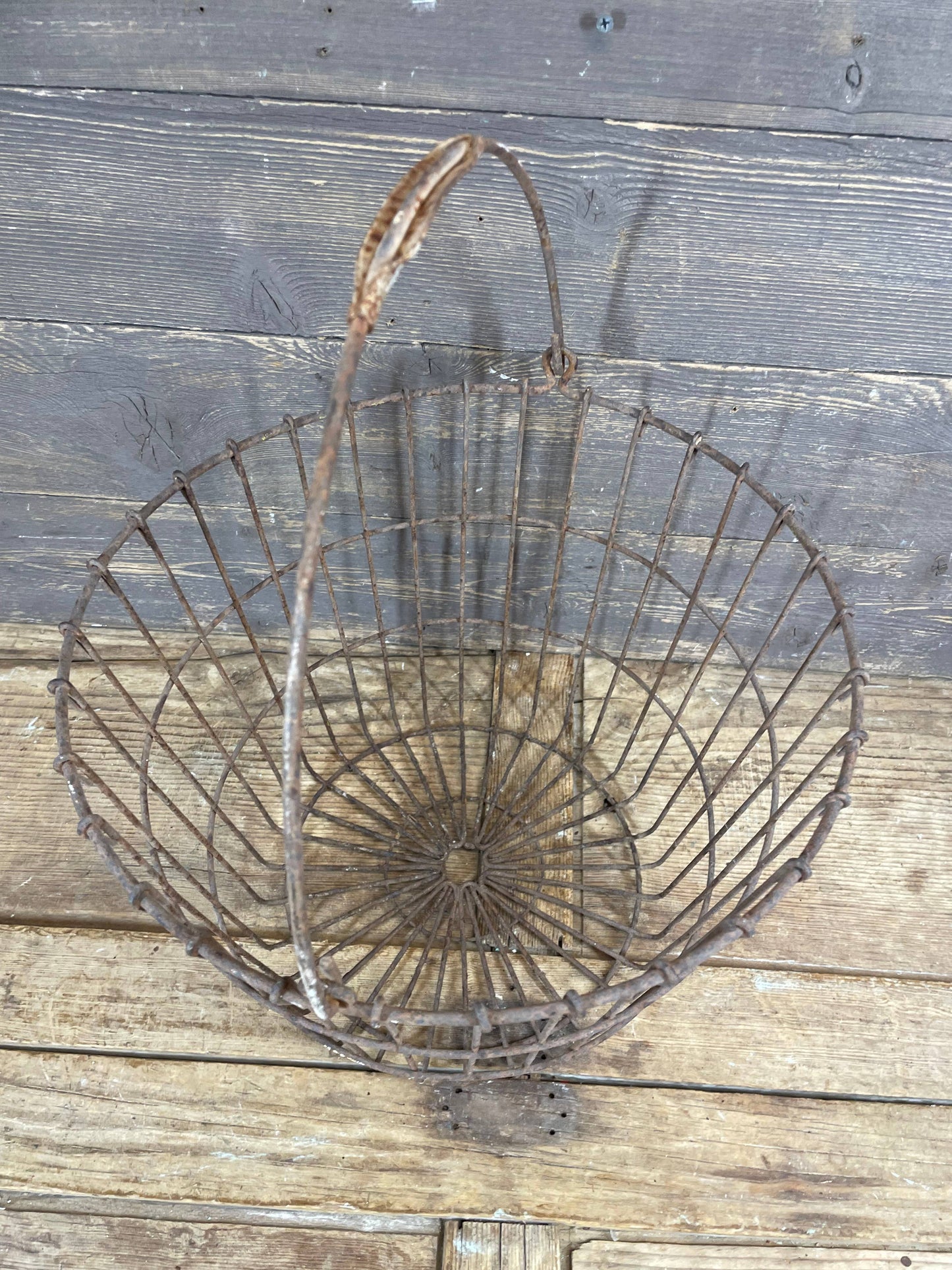Vintage Farmhouse Metal Egg Basket-ER-14x11H inches-#8